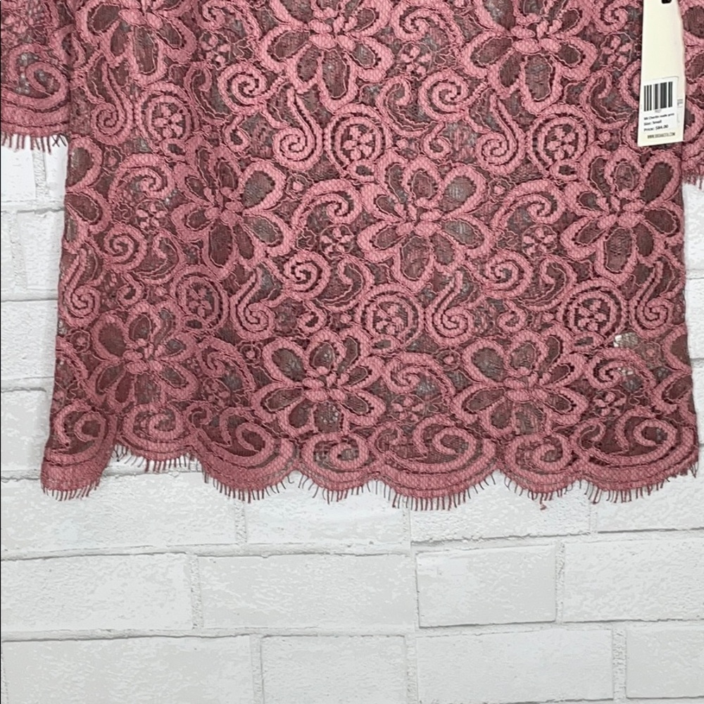 NWT BB Dakota Lace Cherlin Lace Top - Picture 6 of 15